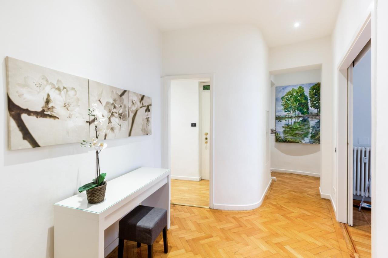Spacious And Brilliant Apartment In Duomo By Easylife Mailand Exterior foto