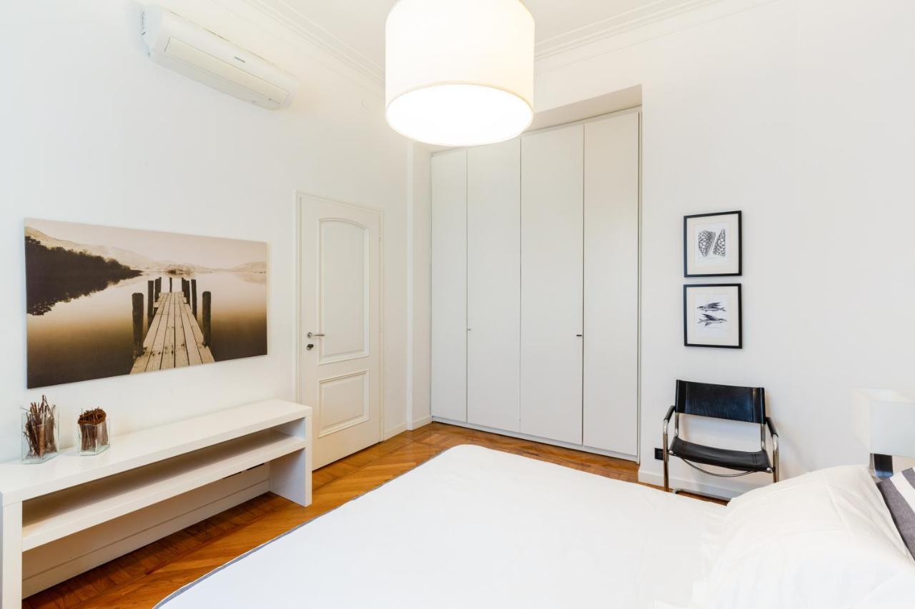 Spacious And Brilliant Apartment In Duomo By Easylife Mailand Exterior foto